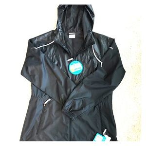 NWT- Black Columbia-  LONG FLASHBACK